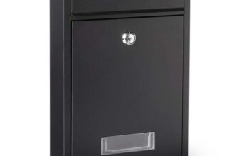 Amazon Basics Post Box, Wall Mount Lockable Letter Box, Durable Galvanised Steel, for Daily Post and Small Parcels, 32.5 x 21.5 x 9.0 cm