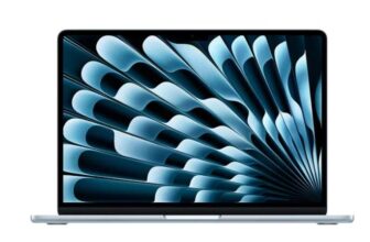 Apple MacBook Air 2026, Apple M5 Chip, 16GB RAM, 512GB SSD, 13 Inch Sky Blue, Starlight / 1TB Version All Colours £1149.98