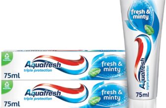 Aquafresh Toothpaste Triple Protection Fresh & Minty, 3 in 1 Protection, Pack of 2 x 75ml