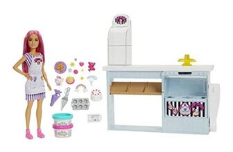 Barbie Bakery Playset with Pink-Haired Petite Doll, 20 Pieces, HGB73