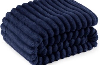 Bedsure Fleece Throw Blanket for Sofa – Fluffy Cosy Warm Blankets for Bed, Soft Cute Single Throw Gifts for Women and Girls, Navy, 130×170 cm
