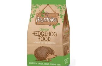 Brambles Crunchy Hedgehog Food 900g (£3.23/£3.05 S&S)