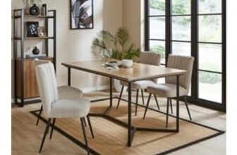 Brayden 4 Seater Rectanglular Dining Table, Parquet Effect Light Wood