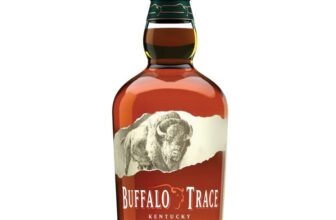 Buffalo Trace Kentucky Straight Bourbon Whiskey 70cl, 40% Vol, Award-winning Whiskey, Corn, Rye, and Superior Malted Barley Original Recipe