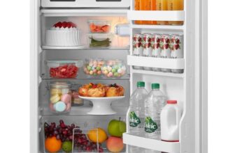 COMFEE RCD93WH2(E) Under Counter Fridge, 93L – White (Prime Deal)