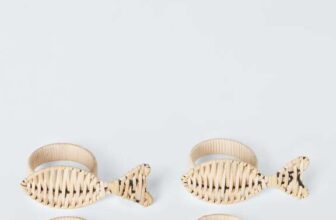 Coastal Rattan Fish Napkin Ring, Set of 4, Natural (£2.95 C&C)