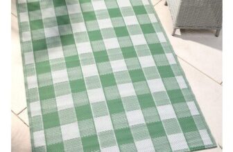 Dreams & Drapes Gingham Outdoor Rug 120cm X 170cm Green