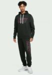 EXCLUSIVENike Mens Club Tracksuit Set In Black With Code