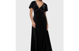 Echelias Muse Maxi Dress