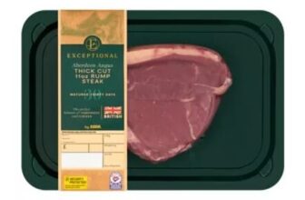 Exceptional by ASDA British Aberdeen Angus Thick Cut 11oz Rump Steak 320g
