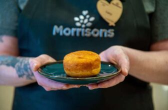 Free Doughnuts to Dads and Father Figures this Weekend