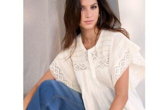 Frill Short Sleeve Blouse