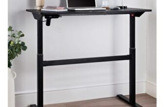Height Adjusting Desk