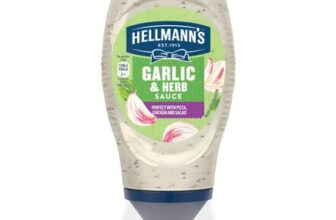 Hellmanns Garlic and Herb Sauce 260 G