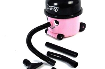 Hetty Hoover Desk Vacuum – Officially Licensed Henry Hoover, Pink Mini Computer and Keyboard Cleaner