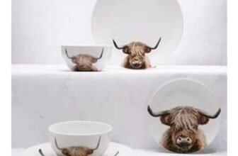 Highland Cow 12 Piece Dinner Set