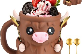 Highland Cow Ice Creams Holder, 3D Printed Ice Cream Tub Holder, Reusable Cute Animal Anti-Freeze Cup Holder, with Drawer & 2 Spoon, Highland Cow Lover Gifts, Cute Kitchen Decor for ICES Cream Lovers