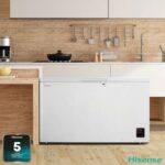 Hisense FC571D4AWLYE, 440L High Capacity Chest Freezer, E Rated in White