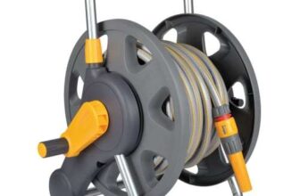 Hozelock Hose Reel Cart with Hose Pipe – 20m – Free C &C