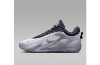 Jordan Heir Series 2 Triple White Basketball Shoes