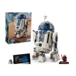 LEGO Star Wars 75379 R2-D2 Model Set