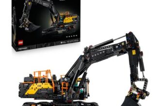 LEGO Technic Volvo EC500 Hybrid Excavator: Motorised Model Kit