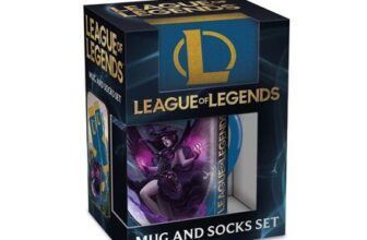 League of Legends 11oz Mug and Socks Gift Set