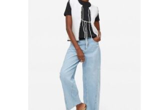 Light Wash Relaxed Denim Barrel Leg Jeans 16L