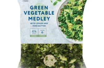 M&S Green Vegetable Medley 650g