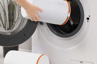 Machine Wash Safe Mesh Laundry Bags with Zipper for Shoes Sneakers Trainers Plimsolls Slippers Prevents Tangling and Wear (White (White(18 31 cm))