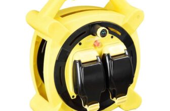 Masterplug 20M Weatherproof Cable Reel with 2 x IP54 13A Sockets