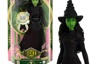 Mattel Wicked Singing Elphaba Doll, Posable, Sings Defying Gravity
