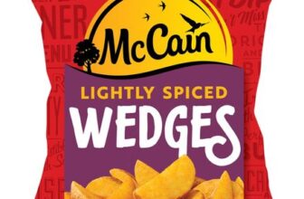 McCain Lightly Spiced Potato Wedges 650g