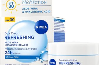 NIVEA Refreshing Day Face Cream SPF 30 (50ml), Hydrating Face Moisturiser with Aloe Vera and Hyaluronic Acid, Moisturiser with SPF for Normal Skin