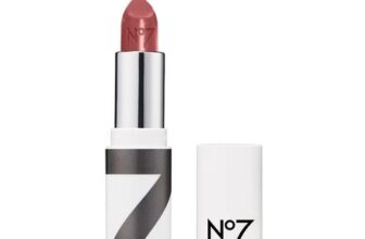 No7 Moisture Drench Lipstick 3.8g – Deep Rose