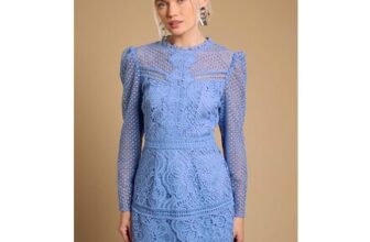 Oasis Contrast Lace Mini Dress
