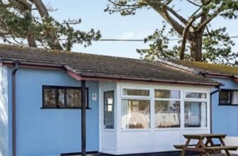 Polperro Holiday Park Silver Chalet 2 up tp 6 guests 03/07 – 06/07