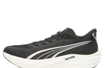 Puma Deviate NITRO 4 Mens Running Shoes Black/White (Sizes 6, 7, 9) – Discount Applied at Checkout
