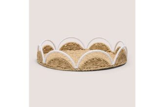 Scallop Edge round Tray