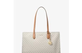 Scarlett Medium Signature Logo Tote Bag