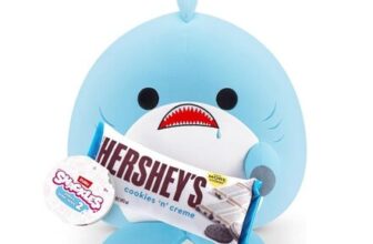Snackles 8 Soft Plush – Shark with Hersheys