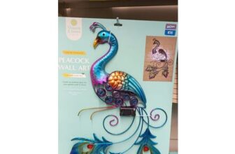Solar Powered Peacock Wall Art – Cool White