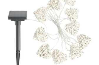 Solar Rattan Heart 10 Garden String Lights