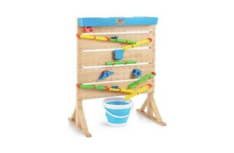 Toyrific Water Wall