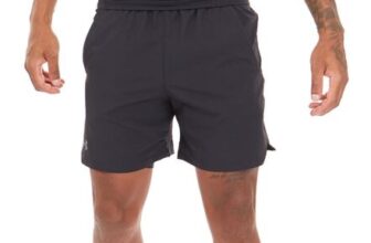 Under Armour Mens UA Vanish Woven 6 Inch Shorts