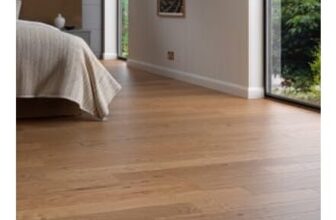 W by Woodpecker American Light Oak 10mm Engineered Wood Flooring – 1.5m2