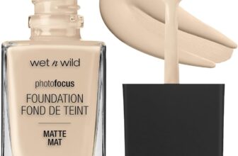 Wet n Wild Photo Focus Matte Foundation, Buildable High-Performing Liquid Makeup, Flash-Proof No White Cast and Pore-Blurring Finish, Toffee