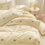 White Yellow Bow Duvet Cover Single Bows Bowknot Print Kawaii Bedding Set Girls Cute Black Bow Tie Reversible Microfiber Comforter Cover 135×200 cm with Zipper Closure and 1 Pillowcase 50×75