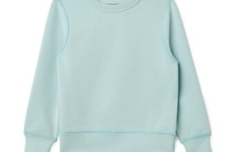 Amazon Essentials Boys Active Sweatshirt, Relaxed-Fit, Light Blue, Size 10