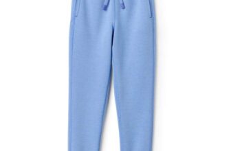 Amazon Essentials Girls Athletic Regular-Fit Jogger Tracksuit Bottoms with Pockets, Active Sweat, Blue – Size 6-7 Years